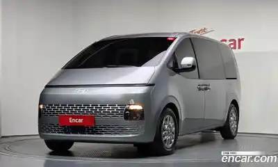 Hyundai Staria, 2025