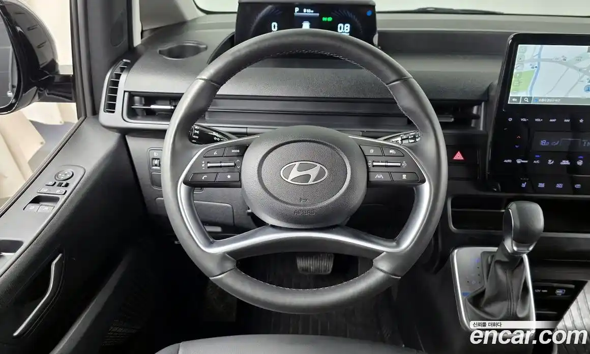 Hyundai Staria 2025 2.2 гидро в Москве № 1830228, фото 13