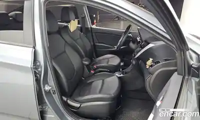 Hyundai Accent 2018 1.4 гидро в Москве № 1830687, миниатюра 12