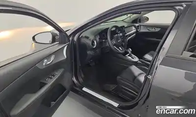 Kia K3 2023 1.6 гидро в Москве № 1831366, миниатюра 10