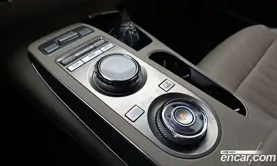 Genesis GV70 2023 2.5 гидро в Москве № 1832200, миниатюра 12