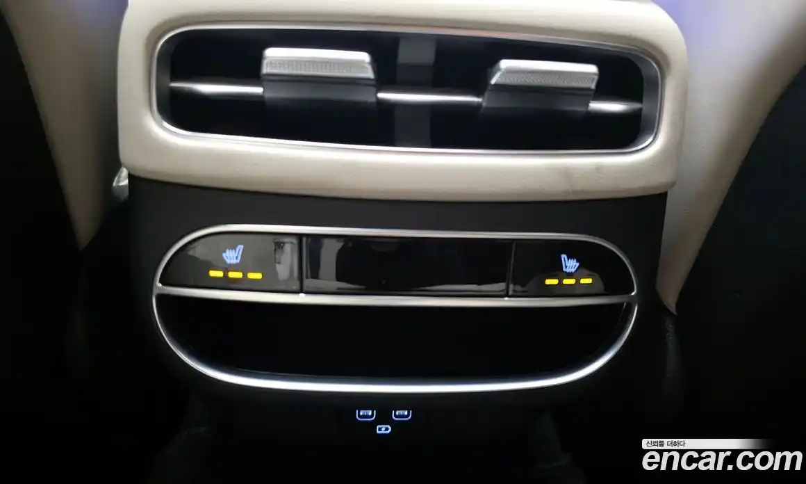 Genesis GV70 2023 2.5 гидро в Москве № 1832200, фото 25