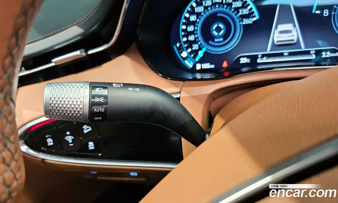 Genesis GV70 2023 2.5 гидро в Москве № 1832210, фото 27