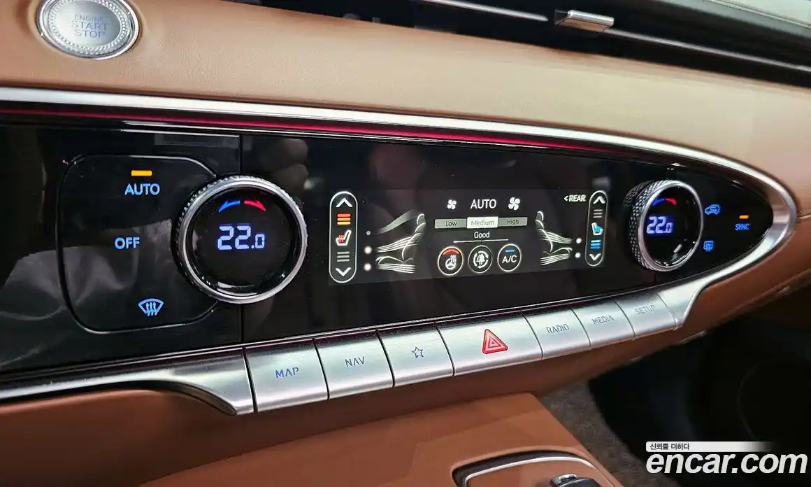 Genesis GV70 2023 2.5 гидро в Москве № 1832210, фото 30