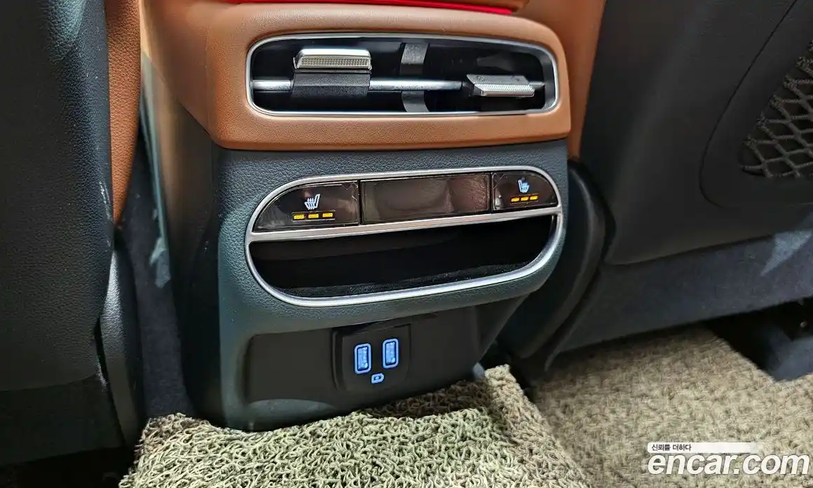 Genesis GV70 2023 2.5 гидро в Москве № 1832210, фото 31