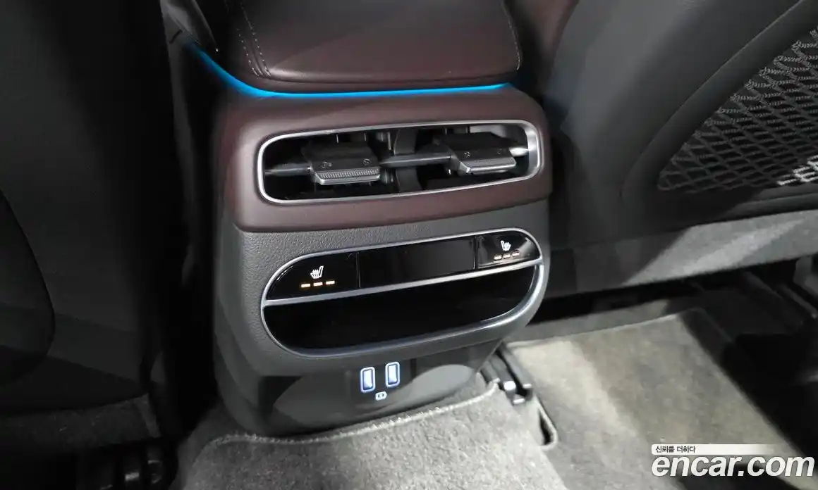 Genesis GV70 2023 2.5 гидро в Москве № 1832256, фото 25