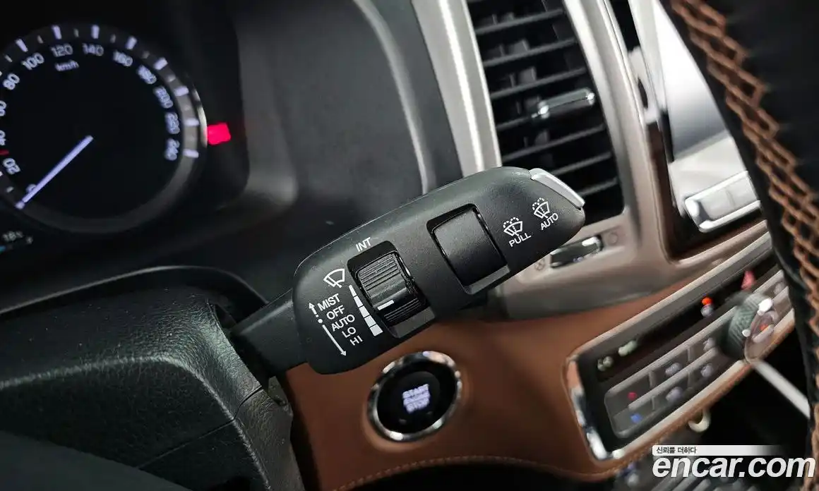 SsangYong Rexton 2018 2.2 гидро в Москве № 1833065, фото 24