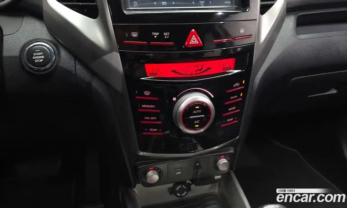 SsangYong TIBOLI 2015 1.6 гидро в Москве № 1833080, фото 23