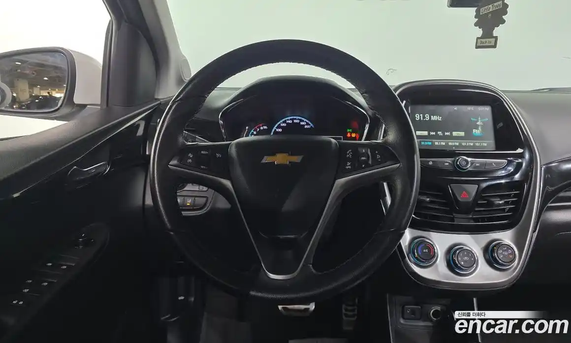 Chevrolet Spark 2016 1.0 гидро в Москве, фото 12