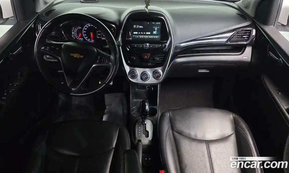 Chevrolet Spark 2016 1.0 гидро в Москве, фото 7