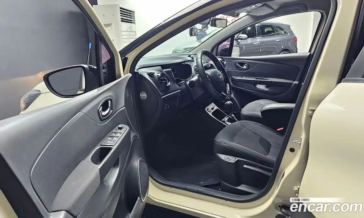 Renault QM3 2015 1.5 гидро в Москве № 1834756, фото 13