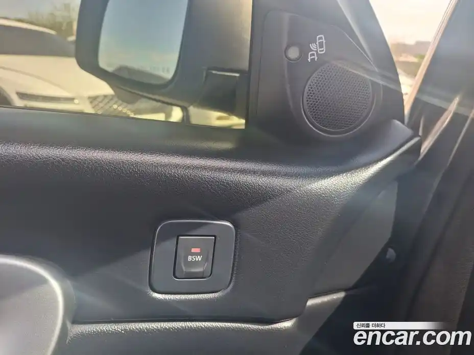 Renault SM7 2018 2.0 гидро в Москве № 1835156, фото 10
