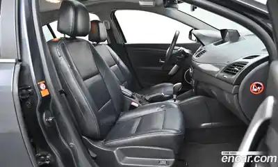 Renault SM3 2012 2.0 гидро в Москве № 1835200, миниатюра 10