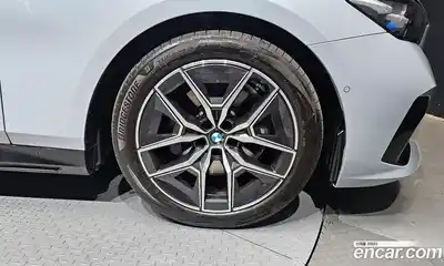 BMW 5-Series 2025 2.0 гидро в Москве № 1835371, миниатюра 7