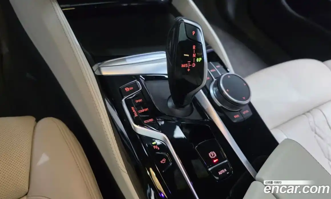 BMW 5-Series 2021 4.4 гидро в Москве № 1835814, фото 9