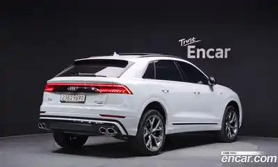 Audi Q8 2023 3.0 гидро в Москве № 1836327, миниатюра 2