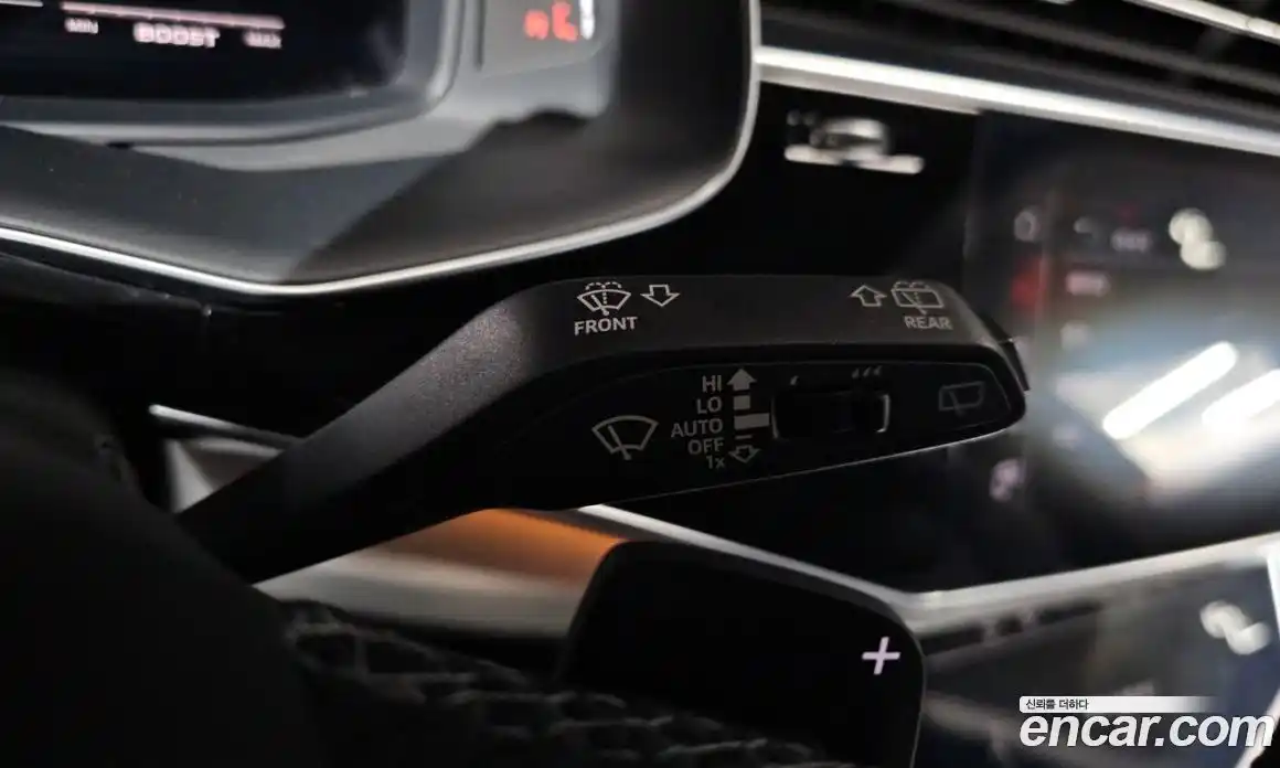 Audi Q8 2023 3.0 гидро в Москве № 1836327, фото 30