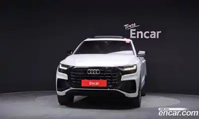 Audi Q8 2023 3.0 гидро в Москве № 1836327, миниатюра 3