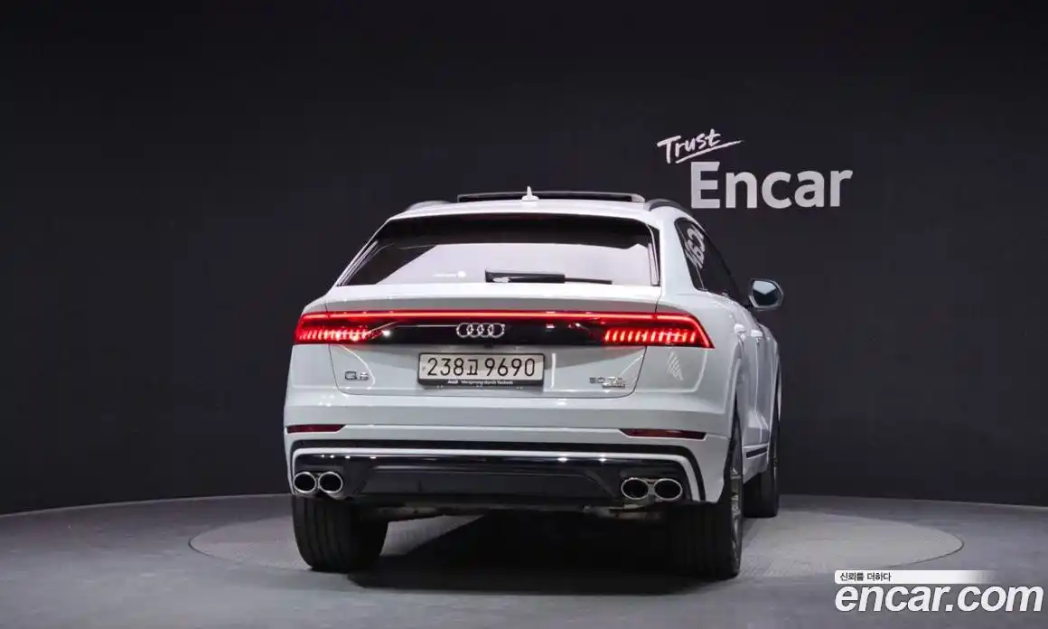 Audi Q8 2023 3.0 гидро в Москве № 1836327, фото 4