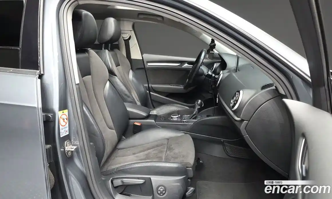 Audi A3 2015 2.0 гидро в Москве № 1836535, фото 11