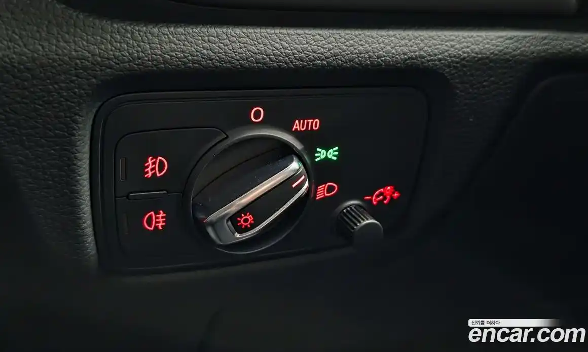 Audi A3 2015 2.0 гидро в Москве № 1836535, фото 18