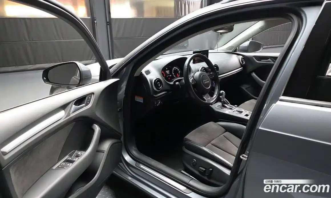 Audi A3 2015 2.0 гидро в Москве № 1836535, фото 10