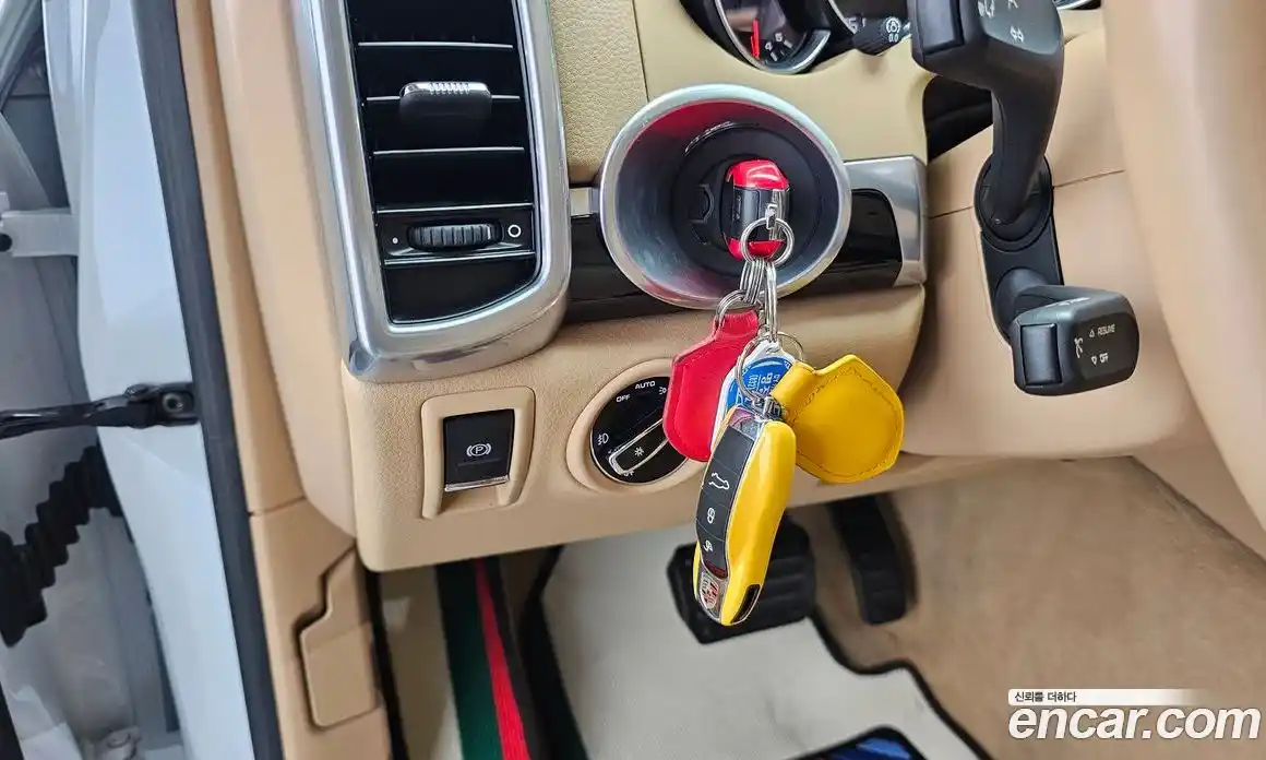 Porsche Cayenne 2017 3.0 гидро в Москве № 1837132, фото 23