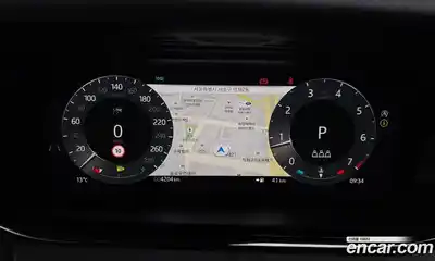 Land Rover Range-Rover Evoque 2025 2.0 гидро в Москве № 1837277, миниатюра 12