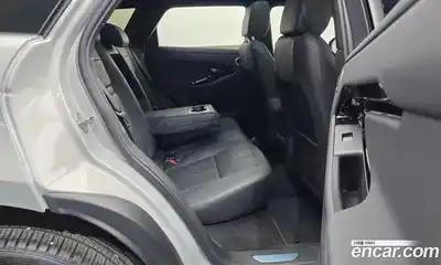 Land Rover Range-Rover Evoque 2025 2.0 гидро в Москве № 1837277, миниатюра 5