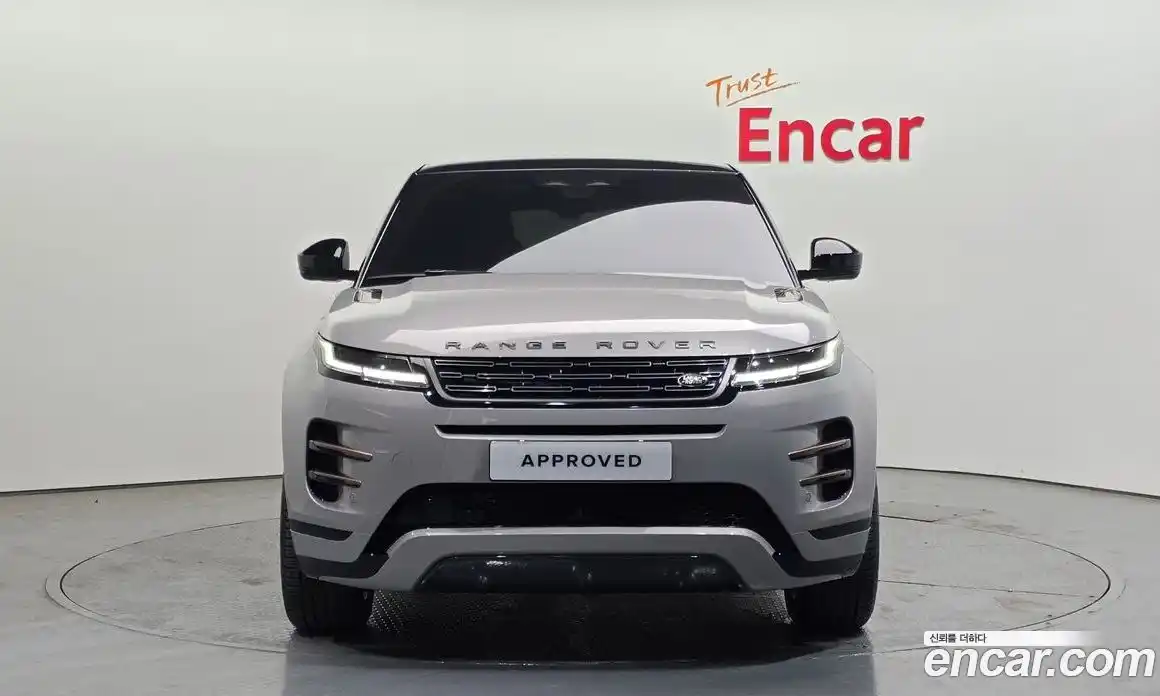 Land Rover Range-Rover Evoque 2025 2.0 гидро в Москве № 1837277, фото 8