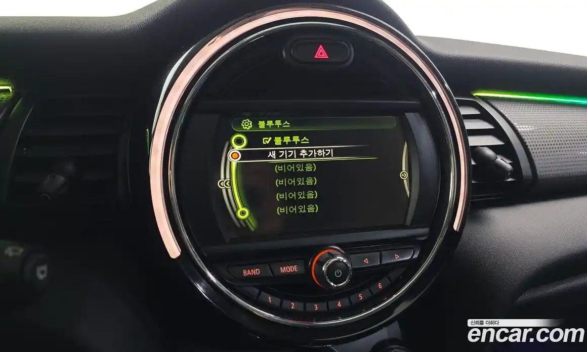 Mini Cooper 2016 1.5 гидро в Москве № 1837727, фото 15