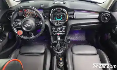 Mini Cooper 2016 1.5 гидро в Москве № 1837727, миниатюра 7