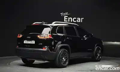 Jeep Cherokee 2019 2.4 гидро в Москве № 1838402, миниатюра 2