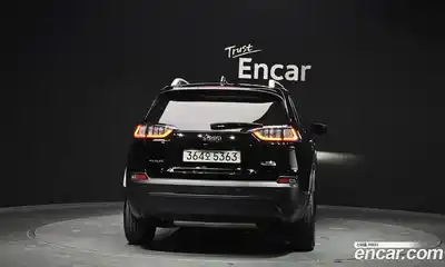 Jeep Cherokee 2019 2.4 гидро в Москве № 1838402, миниатюра 4