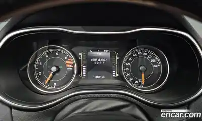 Jeep Cherokee 2019 2.4 гидро в Москве № 1838402, миниатюра 7