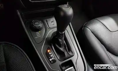 Jeep Cherokee 2018 2.4 гидро в Москве № 1838406, миниатюра 12