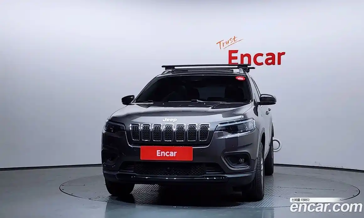Jeep Cherokee 2018 2.4 гидро в Москве № 1838406, фото 3