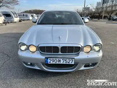 Jaguar XJ 2.7D SWB X350