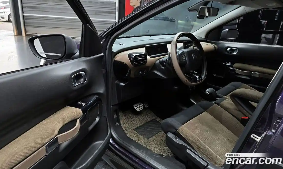 Citroen C4 Cactus 2017 1.6 гидро в Москве № 1842964, фото 13