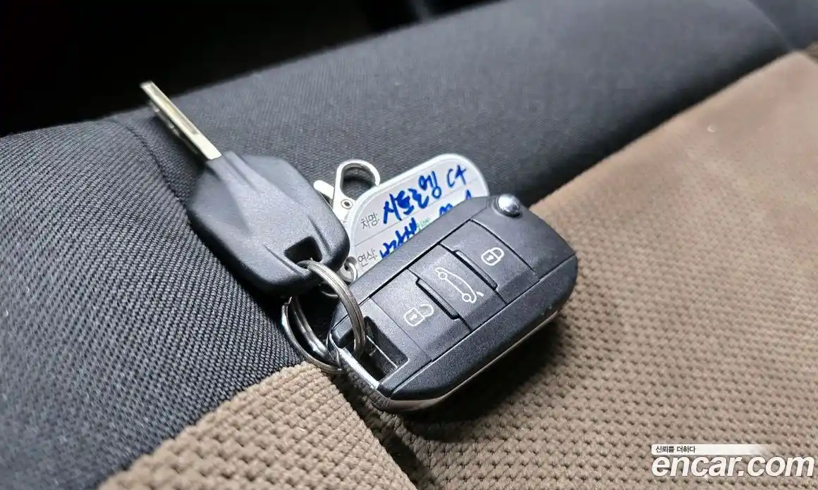 Citroen C4 Cactus 2017 1.6 гидро в Москве № 1842964, фото 28