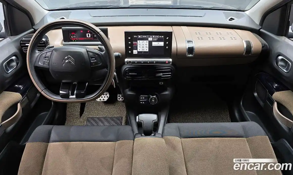 Citroen C4 Cactus 2017 1.6 гидро в Москве № 1842964, фото 10