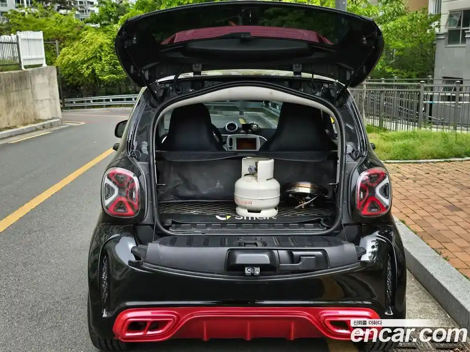 Smart Fortwo 2015 1.0 механика в Москве № 1843003, фото 13