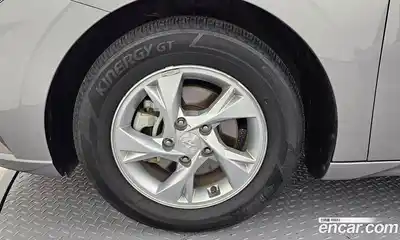 Hyundai Avante 2021 1.6 гидро в Москве № 90054, миниатюра 5