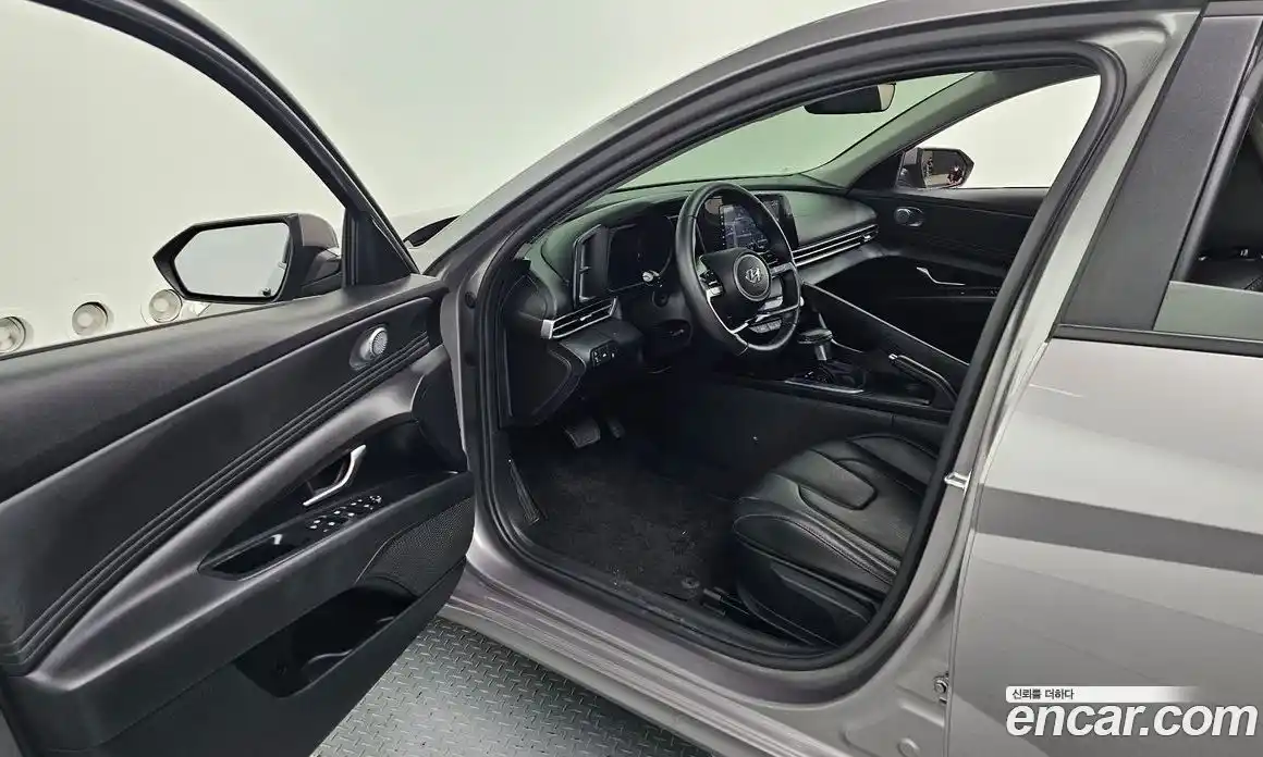 Hyundai Avante 2021 1.6 гидро в Москве № 90054, фото 10