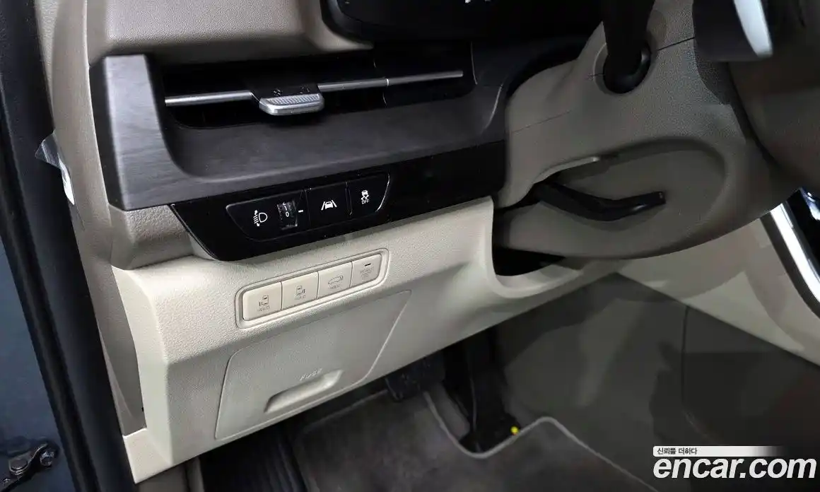 Kia Canival 2021 3.5 гидро в Москве № 1245196, фото 27