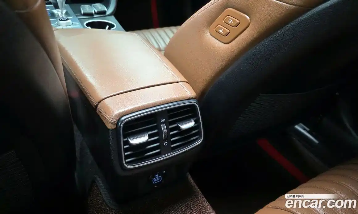 Genesis G70 2019 2.0 гидро в Москве, фото 32