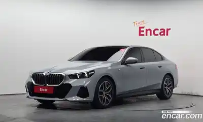 BMW 5-Series, 2024