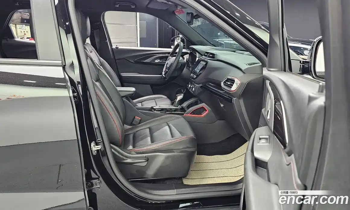 Chevrolet TrailBlazer 2021 1.3 гидро в Москве, фото 15