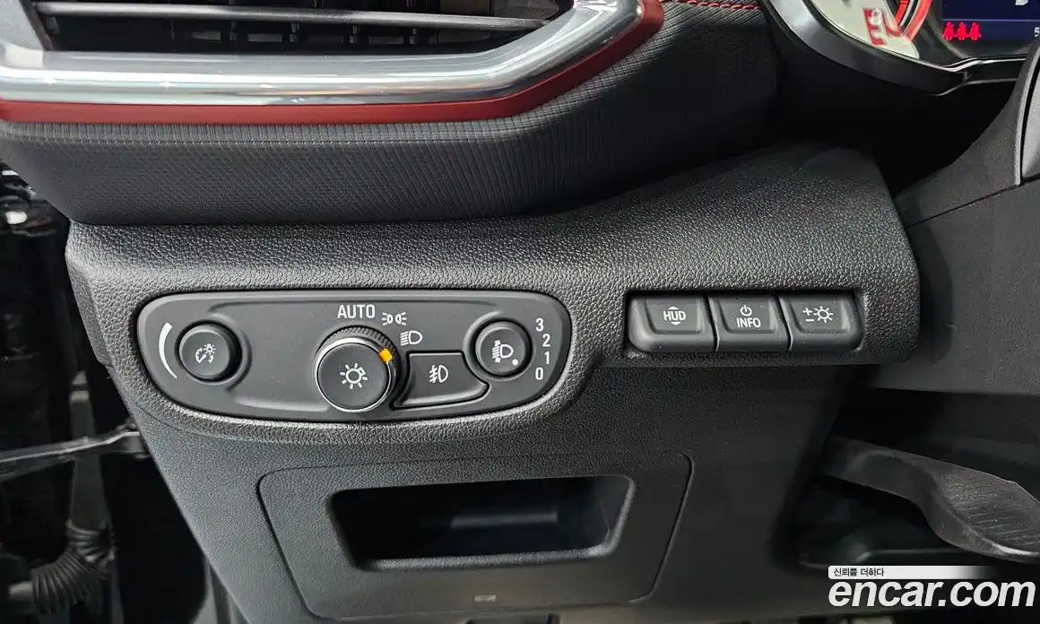 Chevrolet TrailBlazer 2021 1.3 гидро в Москве, фото 26