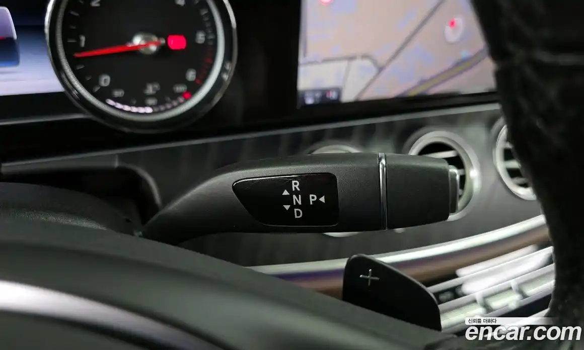 Mercedes-Benz E-Class 2017 1.9 гидро в Москве № 1248855, фото 12